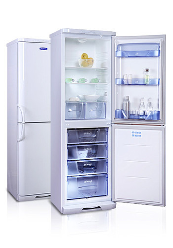 Холодильник с морозильником Бирюса 125 S